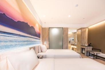 Atour Hotel Qingdao Airport Chengyang Wanxianghui