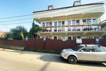 پانسیون Dikovinka Sochi Guest House