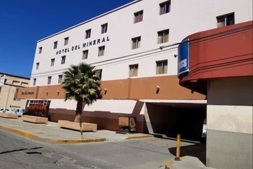 فندق Del Mineral S.a