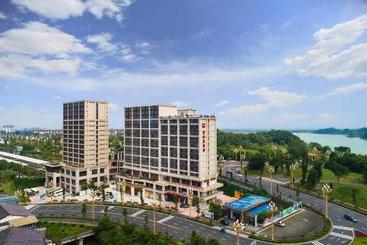 هتل Ibis E Meishan Railway Station