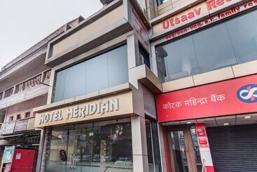 فندق Meridian By Oyo Rooms