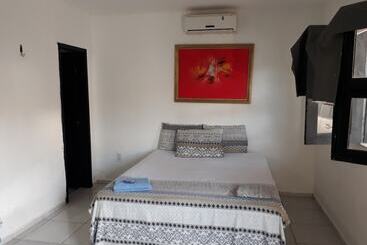 مسافرخانه Pousada Beach House