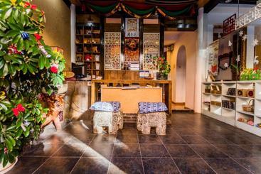 هتل Orchid Land Boutique Inn