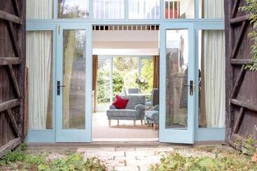 דירות לתיירים Woodcock Farm