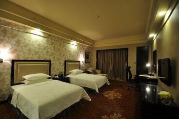 Country Garden Phoenix Hotel Beiliu