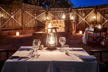 فندق Geiger S Camp