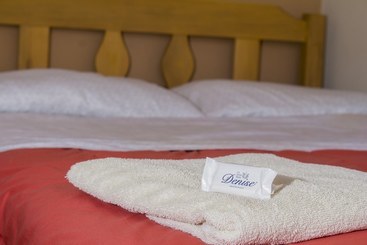 La Casa De Bamboo  Hostel