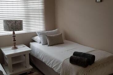 Жильё для туристов Laperla Lodge