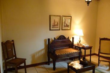Alhambra Hotel