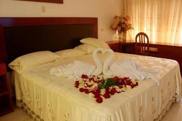 酒店 Sol Del Oriente Pucallpa