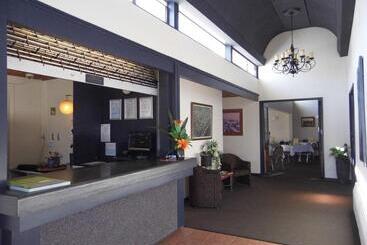 酒店 Westport Motor