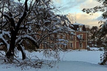 צימר Chateau Le Quesnoy