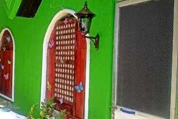 Front Beach Hotel & Resort