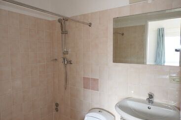 Tourist flats Villa 420d At Jolly Harbour