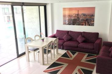 Aqua Luxury Suites Los Cristianos