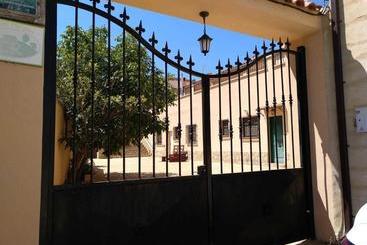 Casas Rurales Montemayor