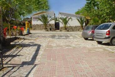 Hostal Las Encinas