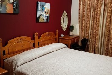 Hostal Plaza