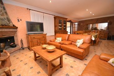 Villa Mas Aling