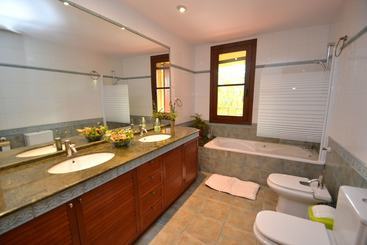 Villa Mas Aling