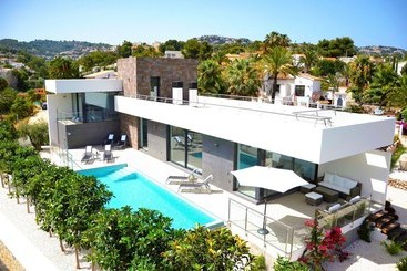 ツーリストアパートメント Villa Oleada