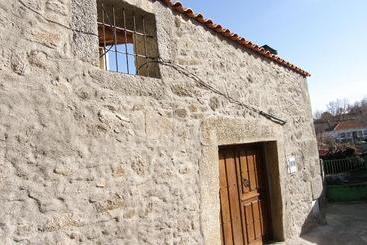 Casa Rural El Zahorí De Pinedas