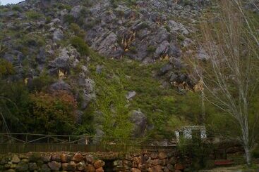 ペンション Hospederia Locubin