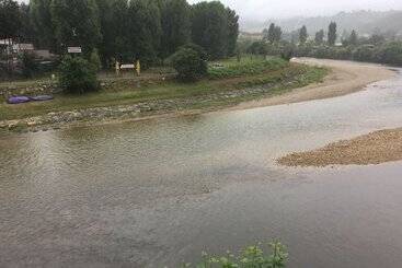 پانسیون Hostal Café Español