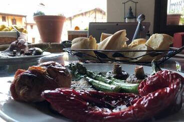 بنسيون Casa Rural La Picota