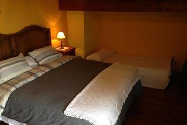 پانسیون La Wave Surf House