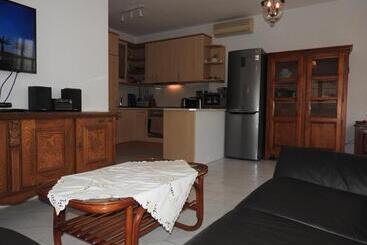 דירות לתיירים Willa Tres Suertes