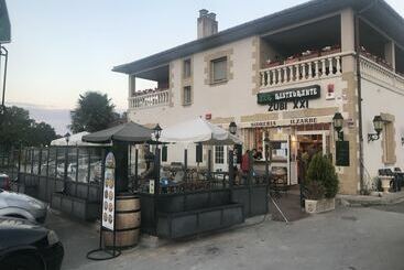 Hostal Zubi Xxi