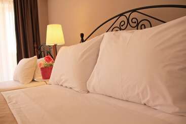 Lady Rose Boutique Pension