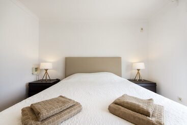 Жильё для туристов Luxury Seaview Villa By Olala Homes