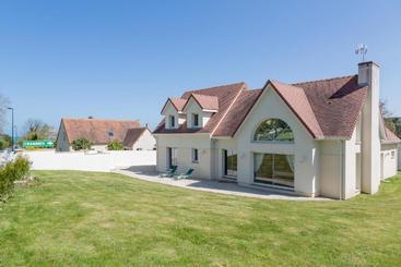 ペンション Villa Tracy Guest House