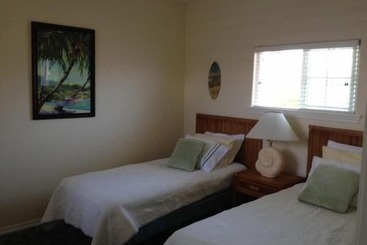 شقة Fairway S A 31 2 Bedroom Condo By Redawning