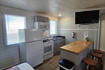 פונדק Island Motel Obx