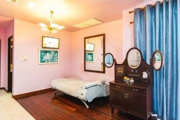 דירות לתיירים Pailin Villa Phuket