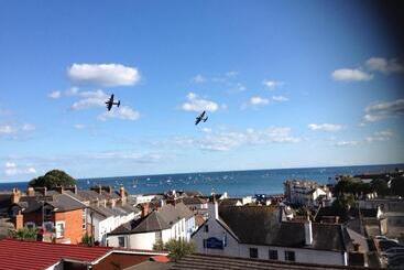 ベッドアンドブレックファースト Lammas Park House