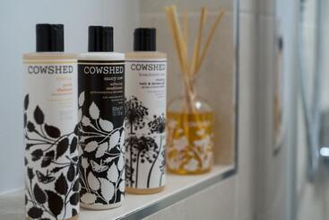 Hiding Space   Westgate Apartments