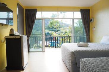 בית מלון כפרי Mountain View Resort