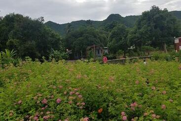 فندق Sai Yok Noi Blue Mountain Resort