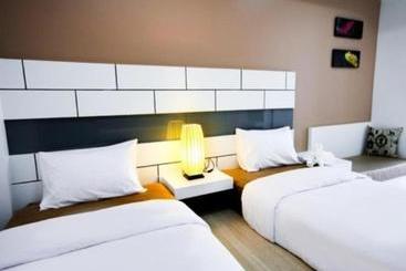 Pensão S5 Residence And Cafe