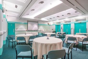 هاستل Lse Rosebery Hall   Campus Accommodation
