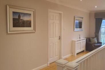 Springfield Lodge Bed And Breakfast