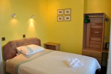 Holland House Bed & Breakfast