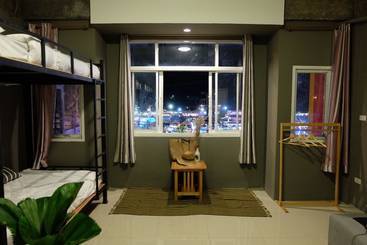 Ma Norn Phuket Hostel