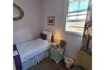 ペンション Stoneway Guest House