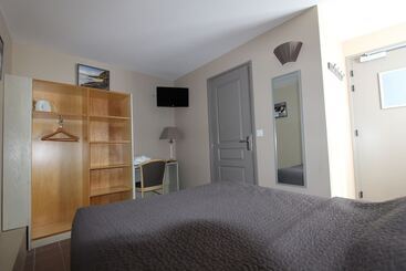 Residence Hoteliere Sarah Bernard