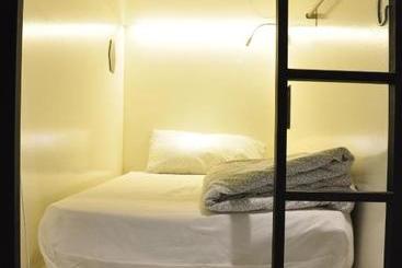 Beary Nice Pod Hostel